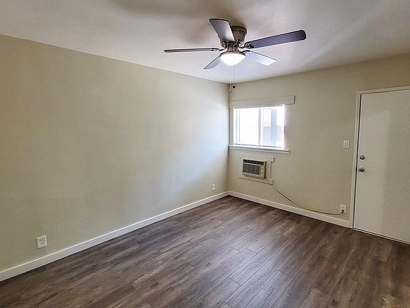 4th image of 6340 Newlin Ave #D