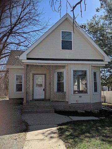 1st image of 228 Harwood St