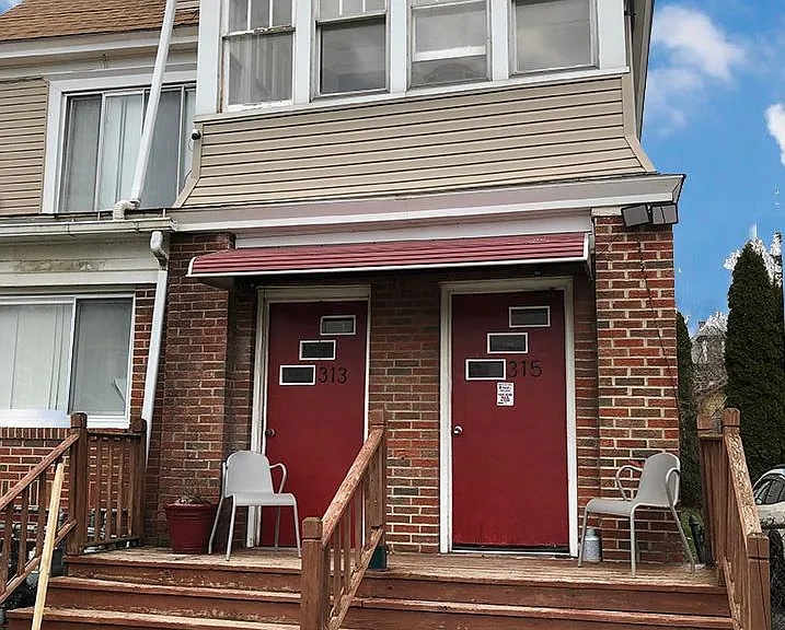 Robinson St — Photo 3