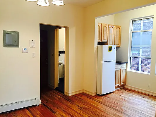 Rented by MTY Group, Inc | media 20