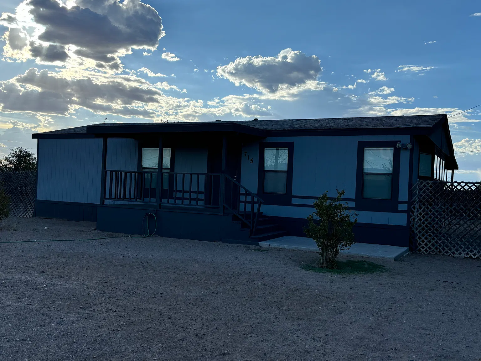 2 bed, $1,100 — Photo 1