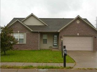 4524 Patriot Dr, Evansville, IN 47711