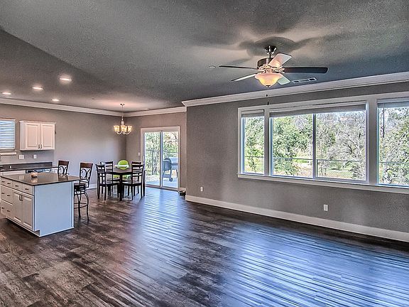 4th image of 20262 Ballentine Dr
