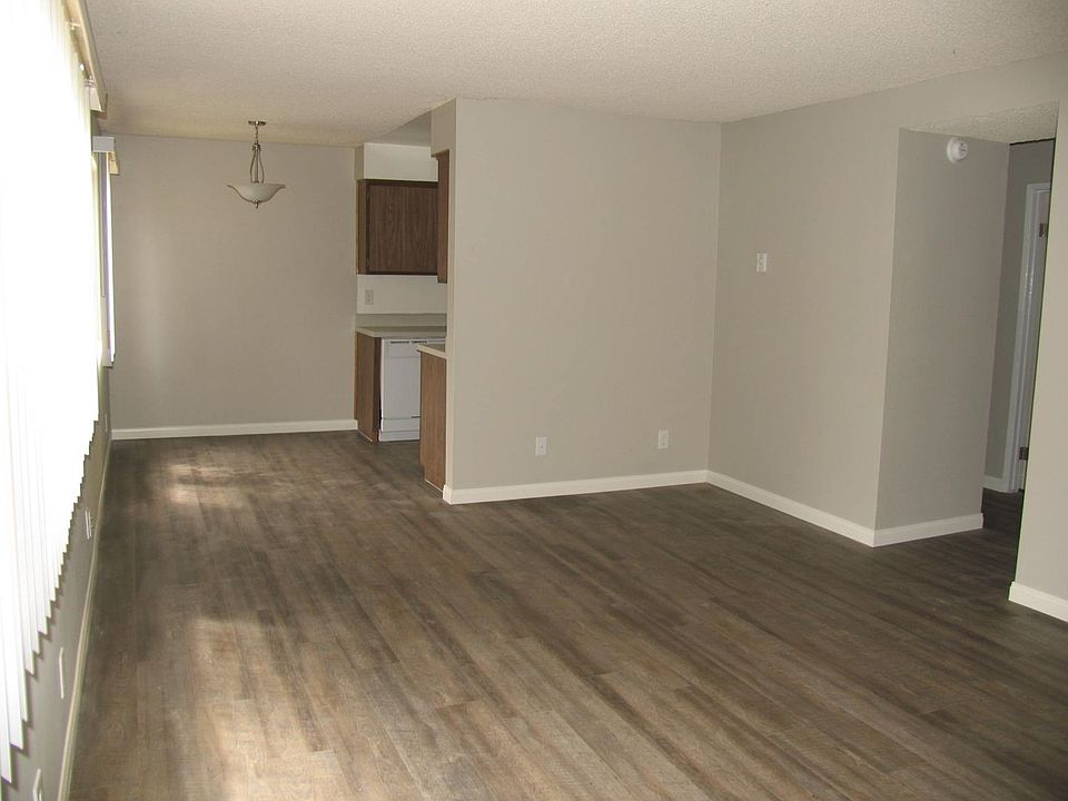 1st image of 1675 Chapel Dr APT 12