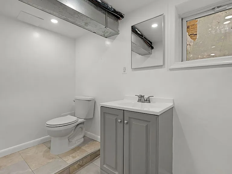 2802 Berwick Ave — Photo 21