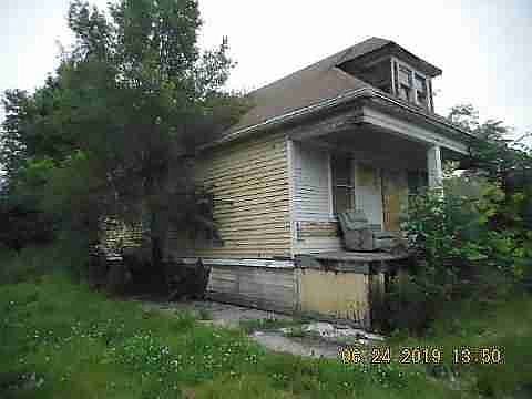 2075 Burnside
