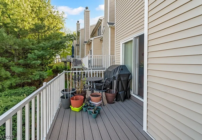 158 Autumn Ridge Rd — Photo 16
