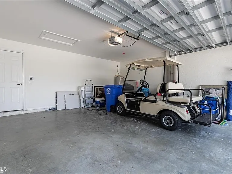 10074 Oakhurst Way — Photo 15