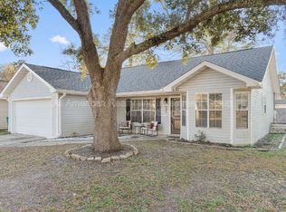 908 Emily Cir, Fort Walton Beach, FL 32547