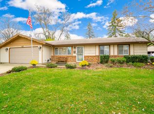 1805 Kingston Ln, Schaumburg, IL 60193