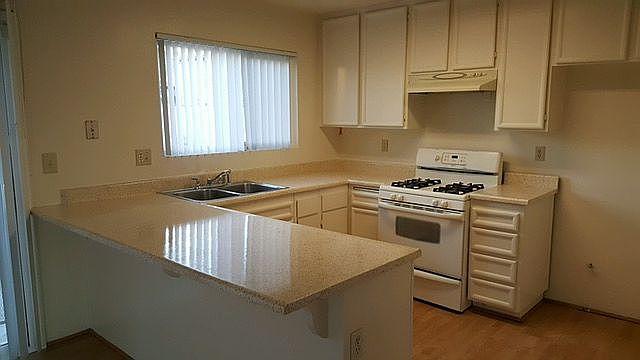 1st image of 2055 Valentino St