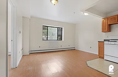 Rented by REZI