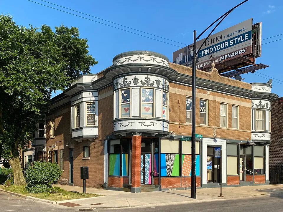 1555 W Rosemont Ave #1