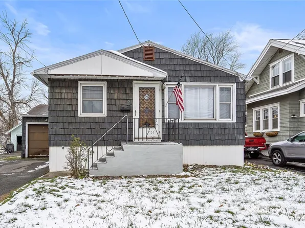 119 Roxford Rd N, Syracuse, NY 13208