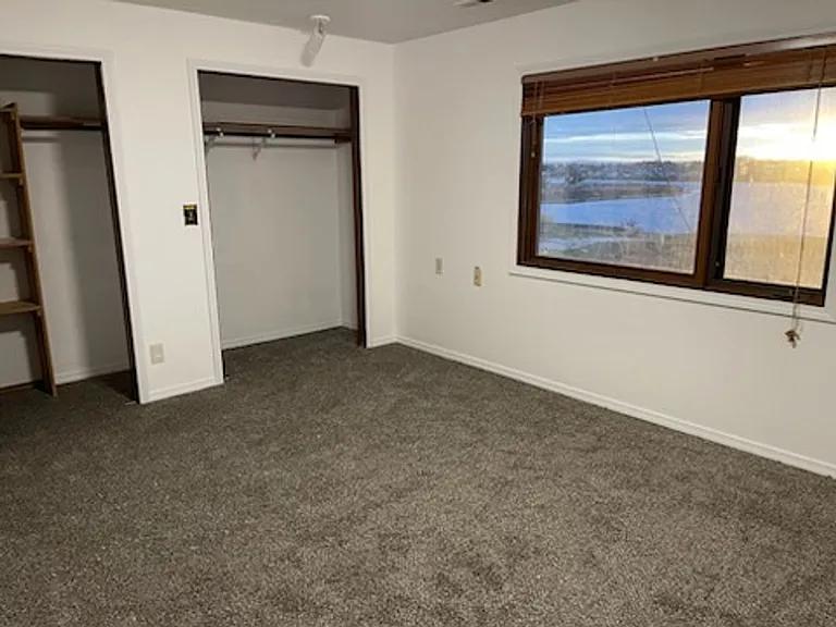 310 N Crestview Dr #B — Photo 11