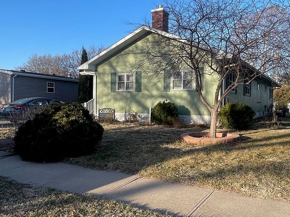 1st image of 1122 Avenue I