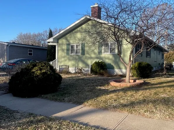 1122 Avenue I, Kearney, NE 68847