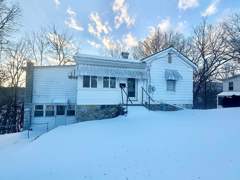 1st image of 921 Kensington Ave
