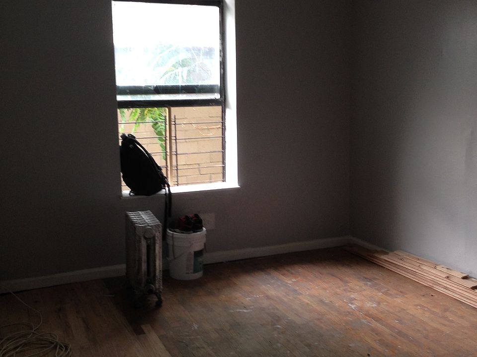 1st image of 400 E 21st St APT 4C