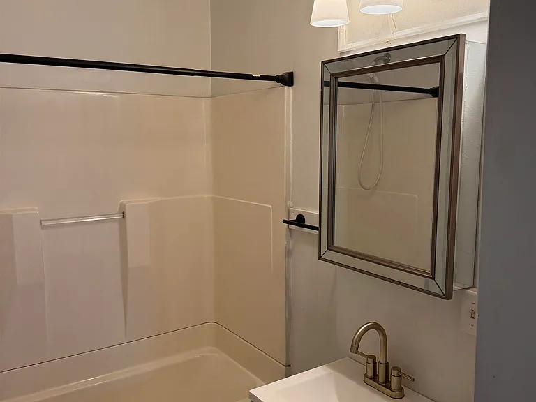 7 Court St #12 — Photo 8