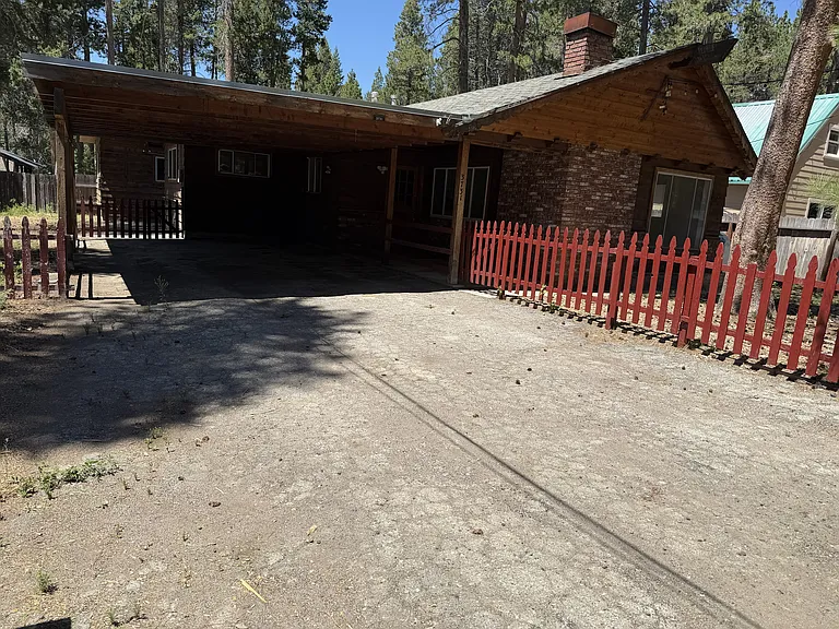 3731 Aspen Ave — Photo 1