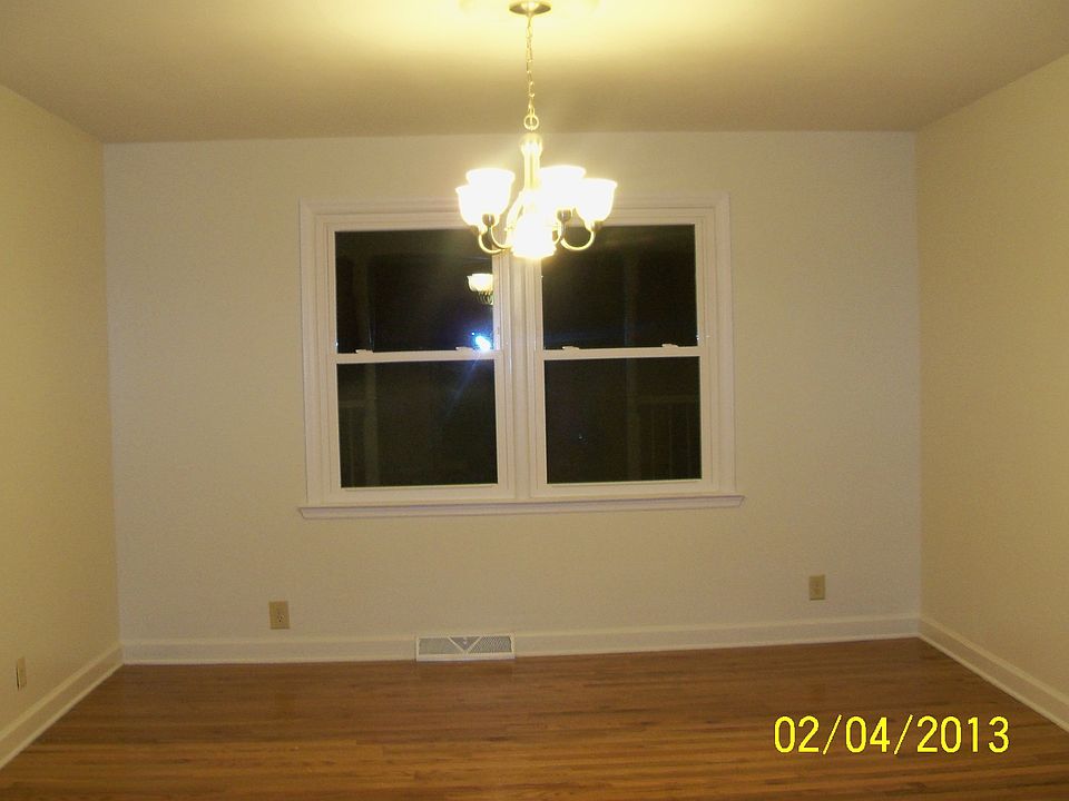 2nd image of 42 Heathwood Dr