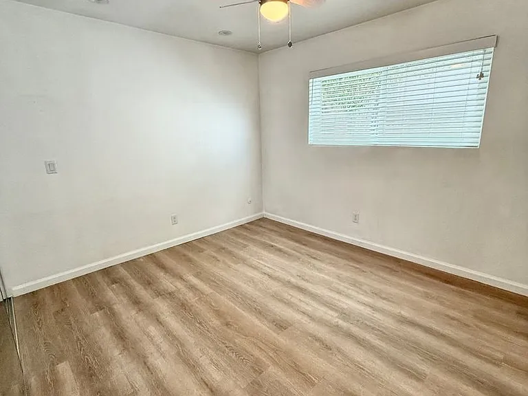 620 Queenanne Rd — Photo 9
