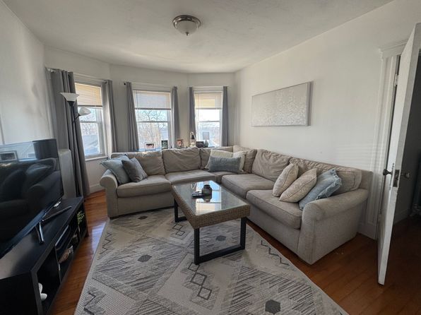 (undisclosed Address)