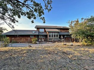 2307 Owens Way, Hornbrook, CA 96044