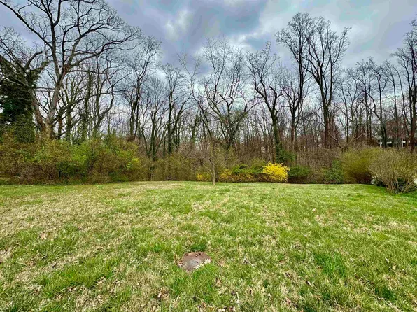 1533 Fairfax Dr, Ashland, KY 41101