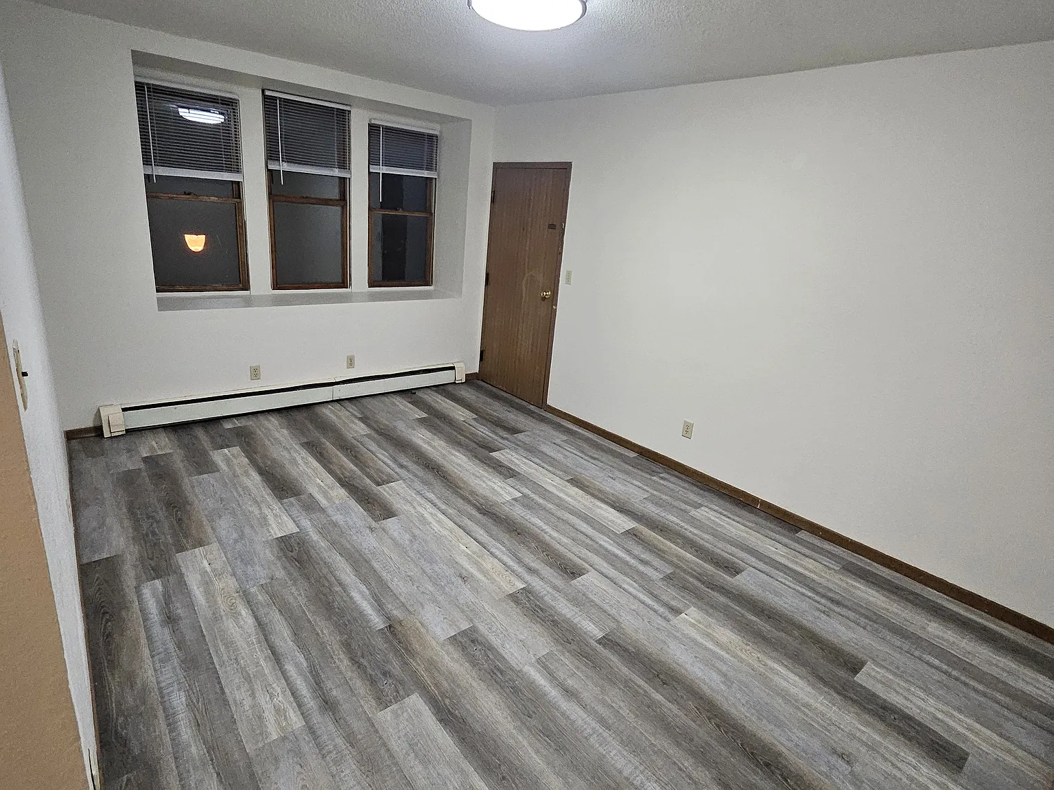 2 bed, 682 sqft, $950 — Photo 1