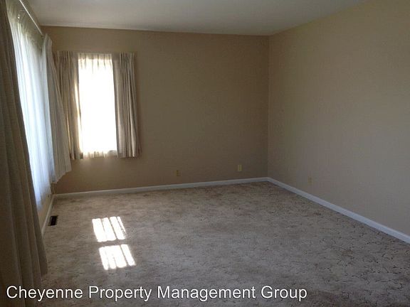 2nd image of 1710 Cheshire Dr