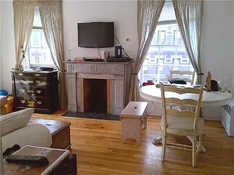 Rented by Citi Habitats