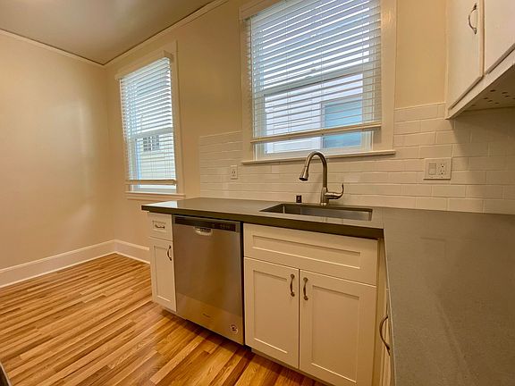 4th image of 650 Masonic Ave #9