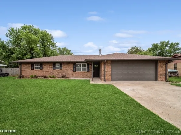 606 Hickory Dr, Cleveland, OK 74020