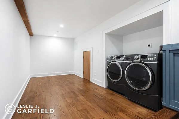 Rented by Leslie J. Garfield | media 18