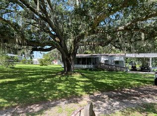 8025 Opal Ln, Zephyrhills, FL 33540