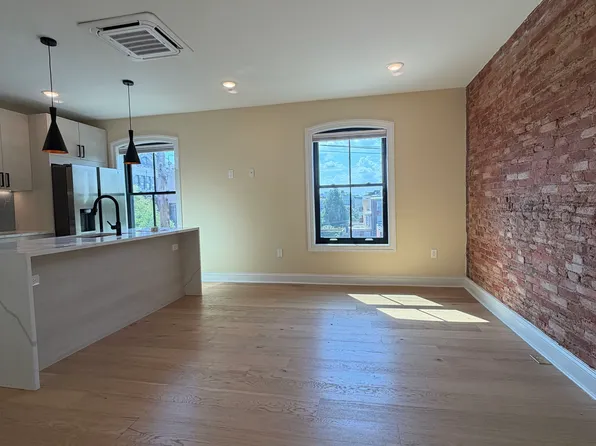 649 N 15th St #5, Philadelphia, PA 19130