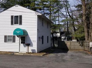 571 White Plains Rd, Eastchester, NY 10709