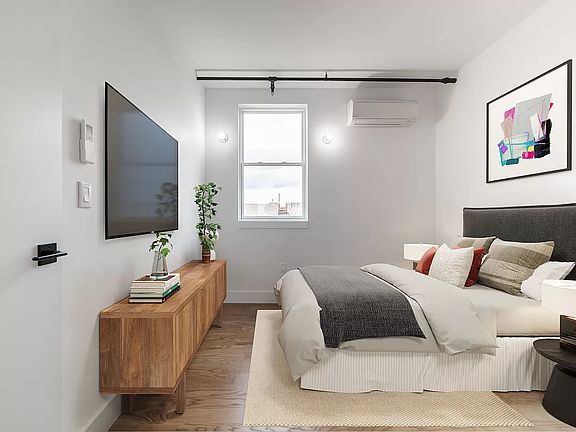4th image of 1365 Nostrand Ave #4E