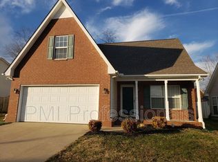 2386 Oak Hill Dr, Murfreesboro, TN 37130