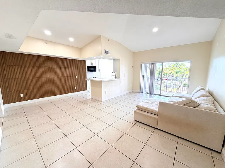 9630 NW 2nd St #6308 — Photo 11
