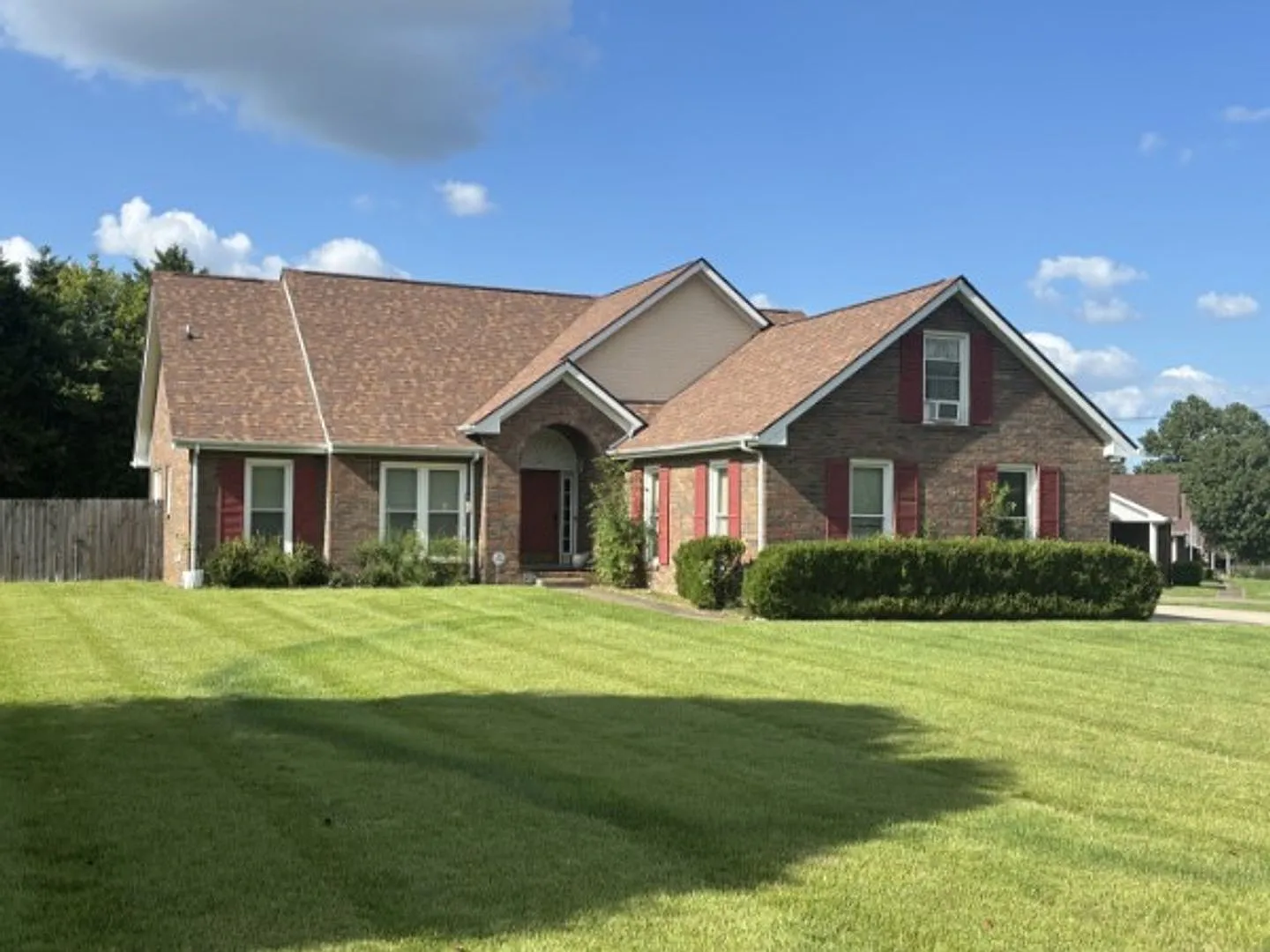Spacious 3 Bedroom 2 Bath Brick Home — Photo 1