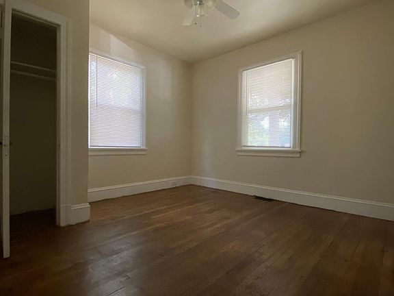 4th image of 5238 Shady Ln
