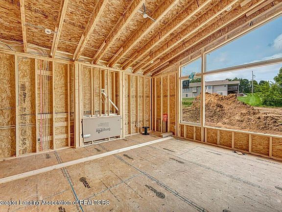5th image of 6819 Aberdeen Dr