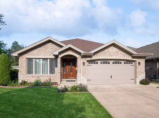 8015 Oak Park Ave, Burbank, IL 60459