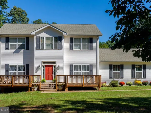 41 Shannon Glen Ct, Louisa, VA 23093