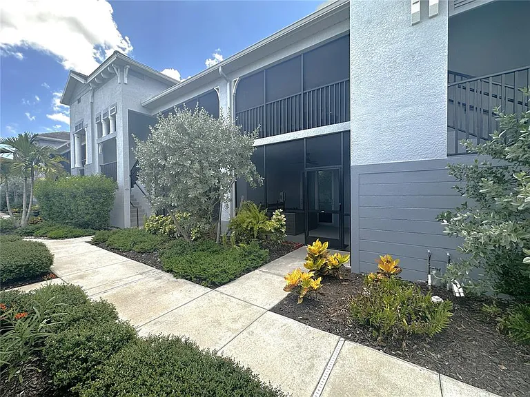 14050 Heritage Landing Blvd #225 — Photo 2