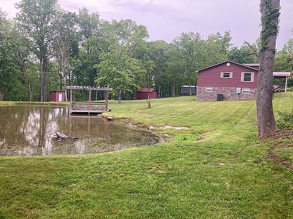 5th image of 2655 Grandview Rd