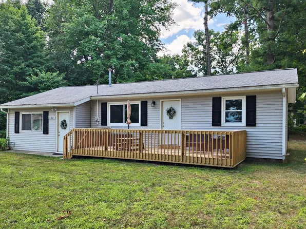 10865 3rd St, Stanwood, MI 49346
